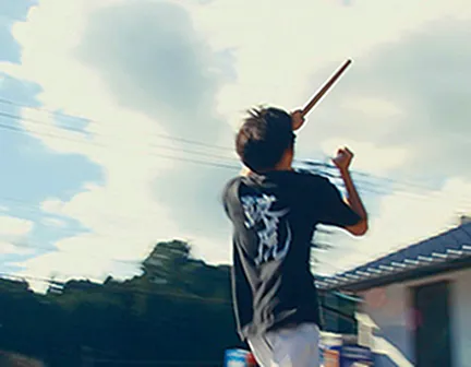 走る生徒の写真